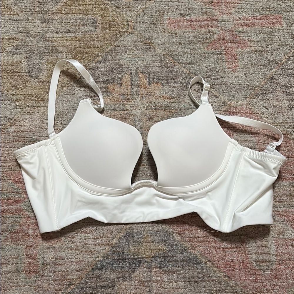 Elegant White Women’s Plunge Bra